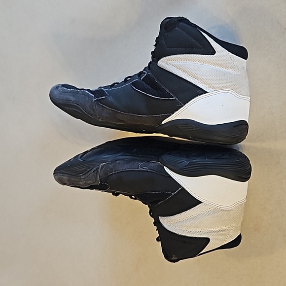 Asics wrestling shoes - Picture 9 of 16